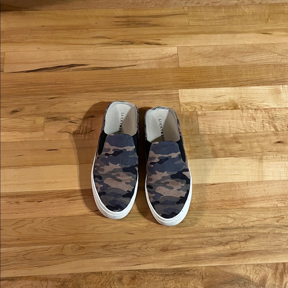 Camouflage Slip-On Sneakers - Black and Army Green